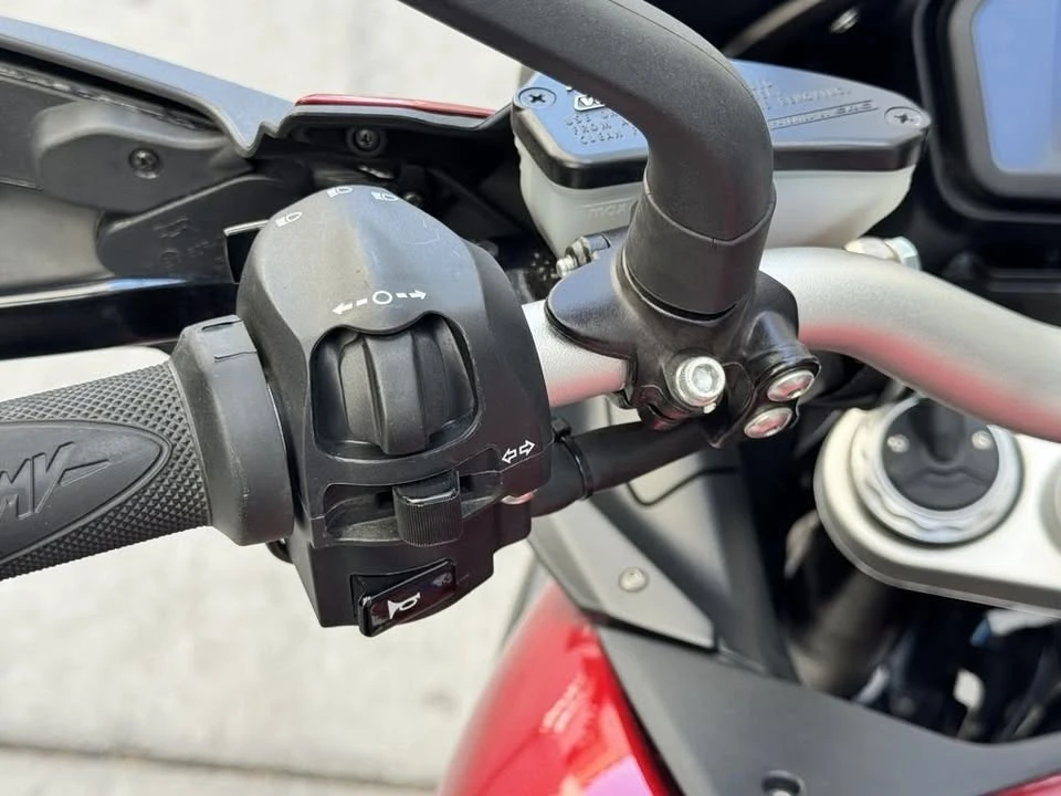 2019 MV Agusta - Image 6 of 19