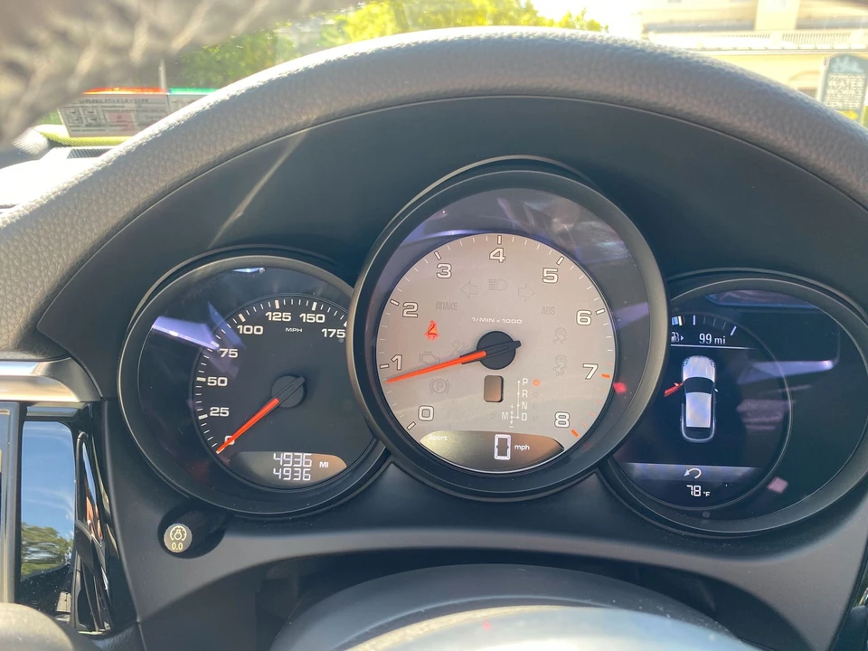 2019 Porsche Macan S - Image 9 of 13