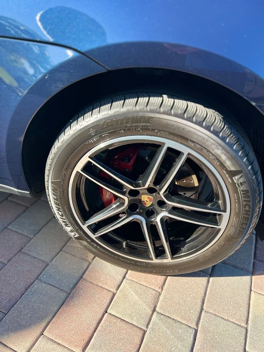 2019 Porsche Macan S - Image 18 of 19