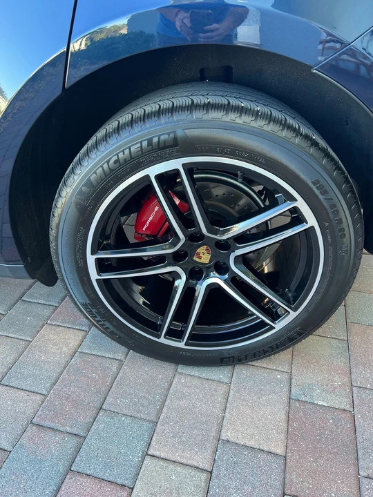 2019 Porsche Macan S - Image 16 of 19