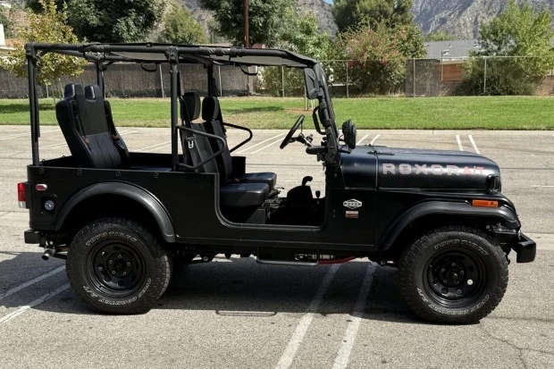 2019 Mahindra - Image 3 of 7