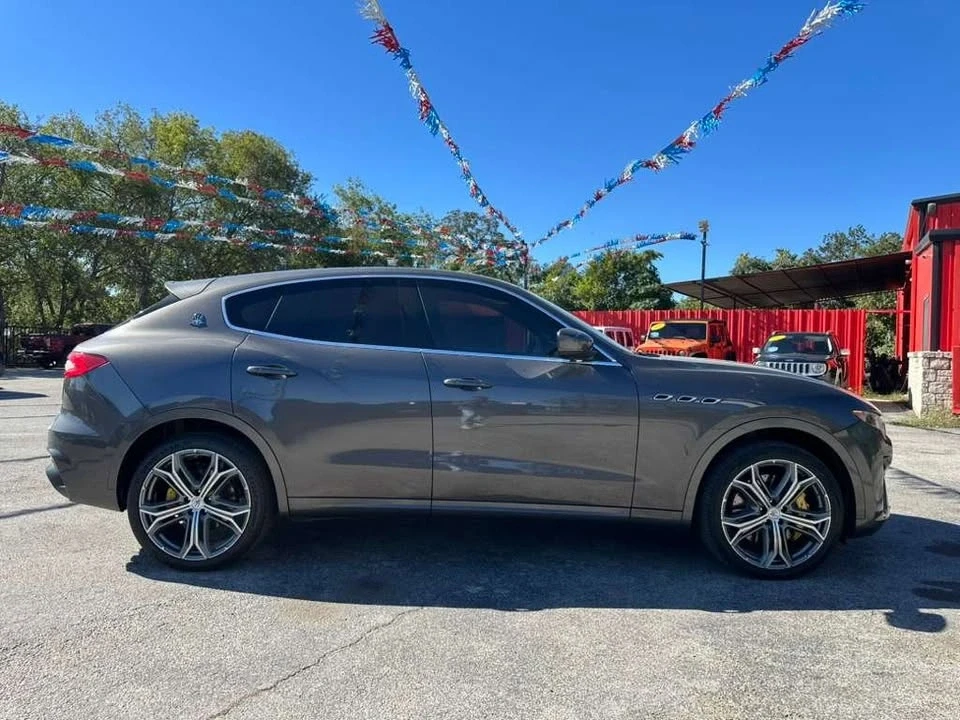 2019 Maserati Levante GTS - Image 4 of 13