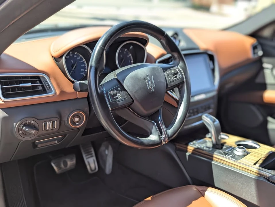 2019 Maserati Ghibli 3rd Gen - Image 7 of 10