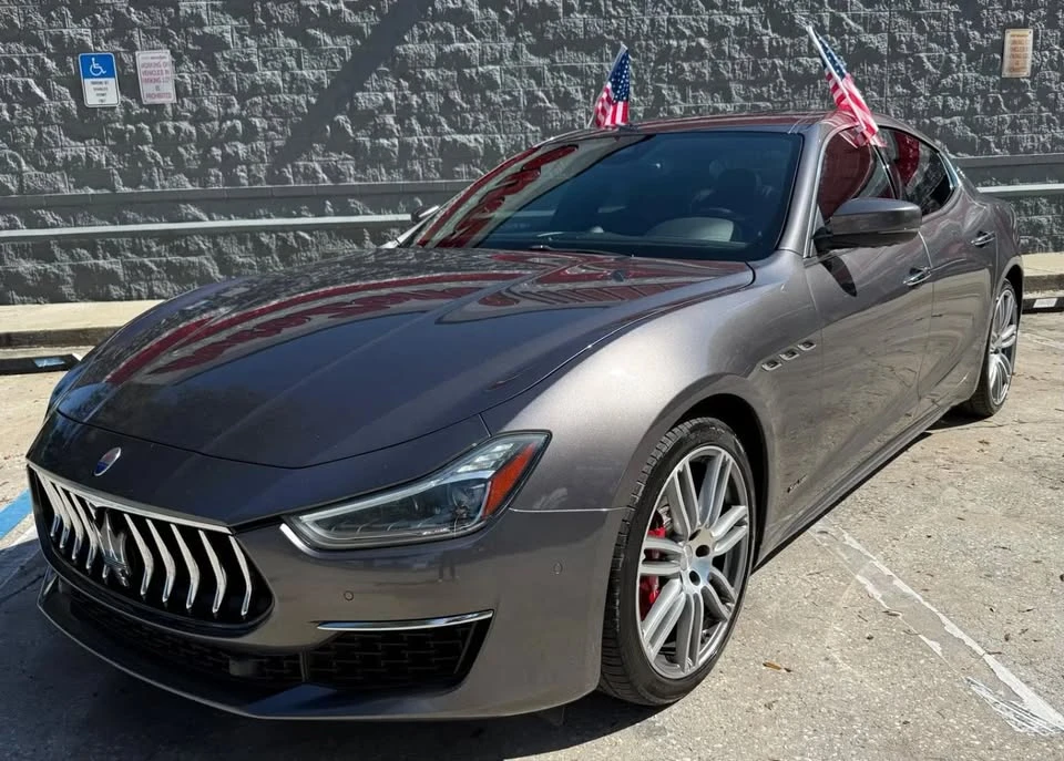 2019 Maserati Ghibli 3rd Gen - Image 2 of 15