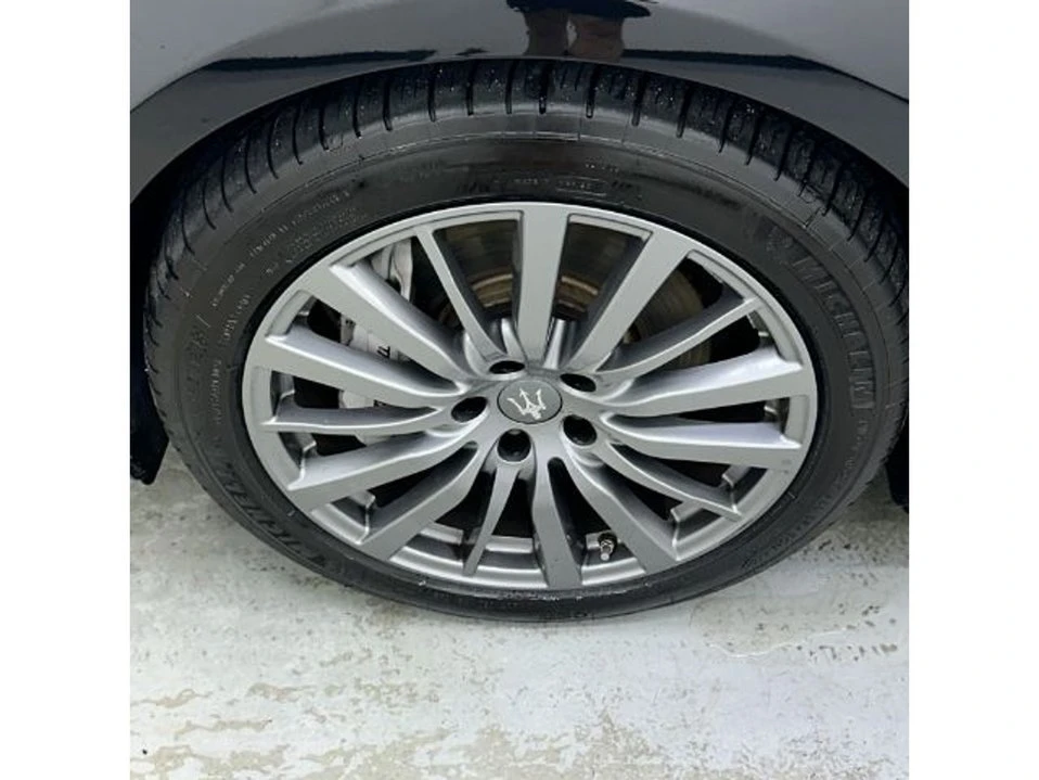 2019 Maserati Ghibli 3rd Gen - Image 5 of 19