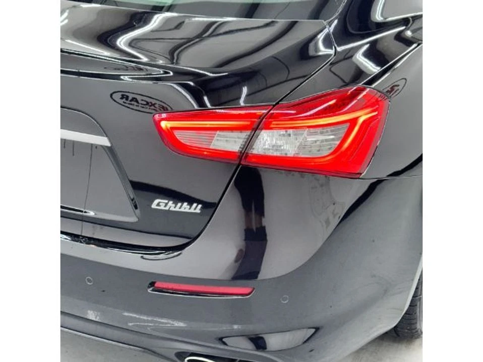 2019 Maserati Ghibli 3rd Gen - Image 18 of 19