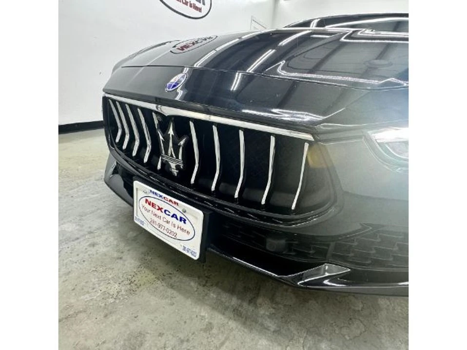 2019 Maserati Ghibli 3rd Gen - Image 9 of 19