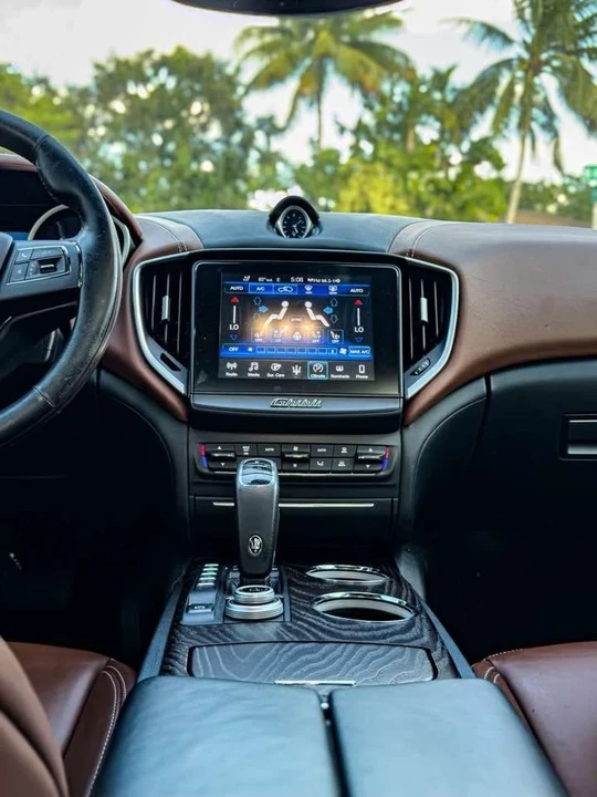 2019 Maserati Ghibli 3rd Gen - Image 17 of 20
