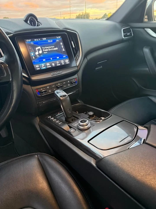 2019 Maserati Ghibli 3rd Gen - Image 7 of 10