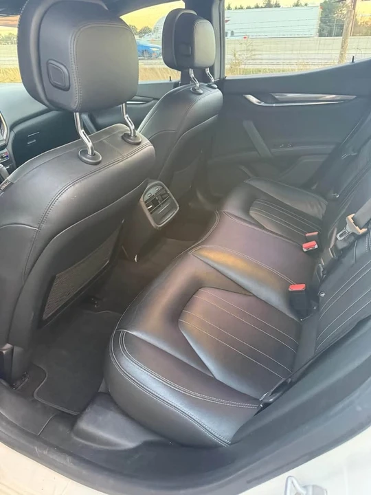 2019 Maserati Ghibli 3rd Gen - Image 9 of 10