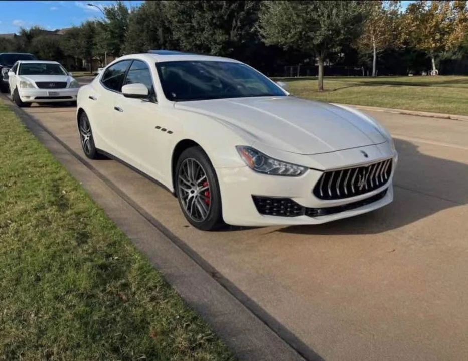 2019 Maserati Ghibli 3rd Gen - Image 3 of 10