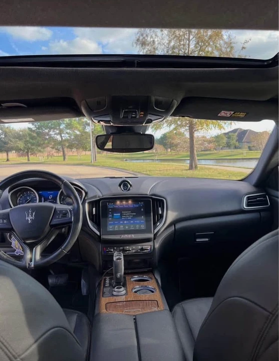 2019 Maserati Ghibli 3rd Gen - Image 7 of 10
