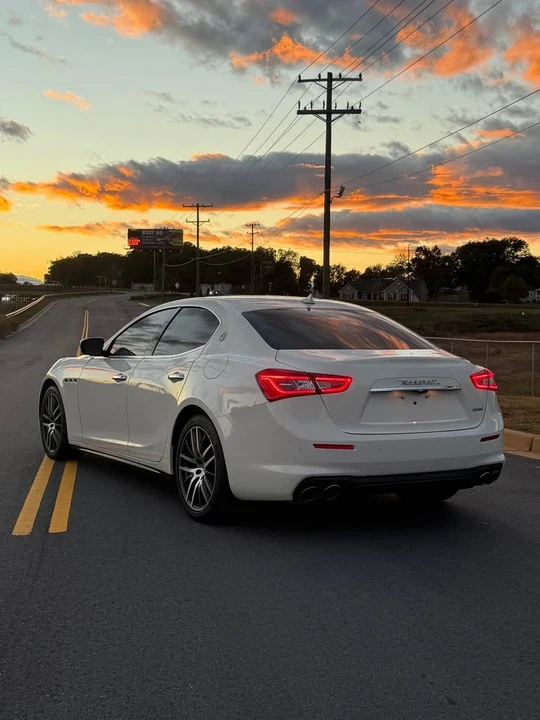 2019 Maserati Ghibli 3rd Gen - Image 2 of 10