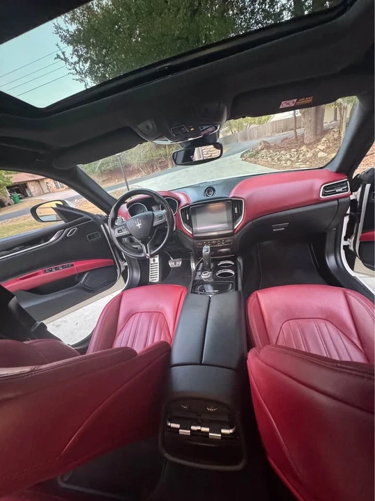 2019 Maserati Ghibli 3rd Gen - Image 15 of 18