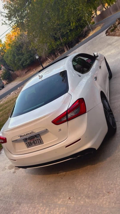 2019 Maserati Ghibli 3rd Gen - Image 7 of 18