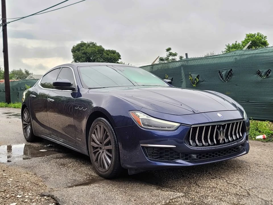 2019 Maserati Ghibli 3rd Gen - Image 2 of 10