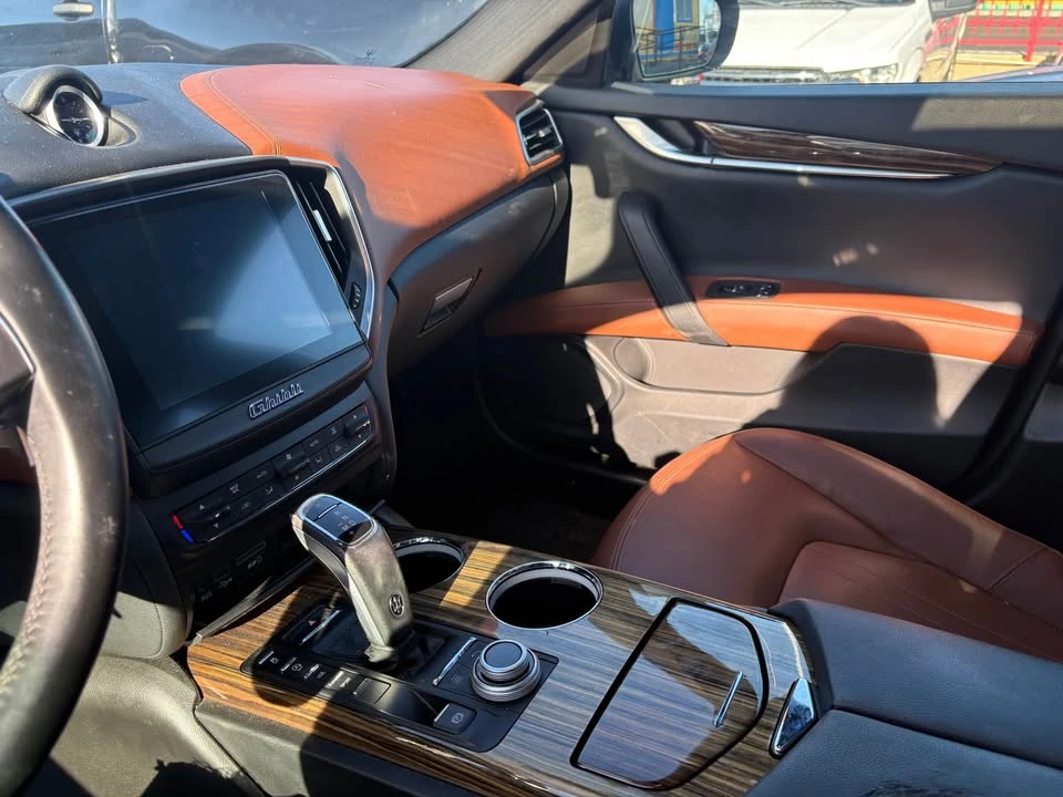 2019 Maserati Ghibli 3rd Gen - Image 7 of 9