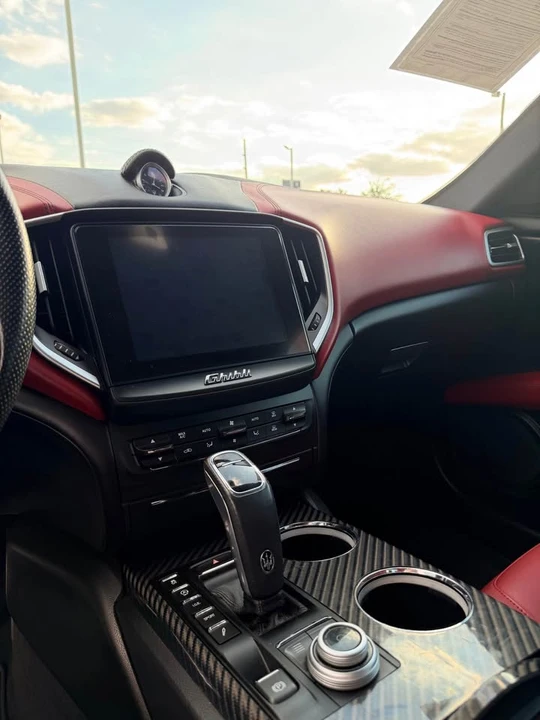 2019 Maserati Ghibli 3rd Gen - Image 5 of 19