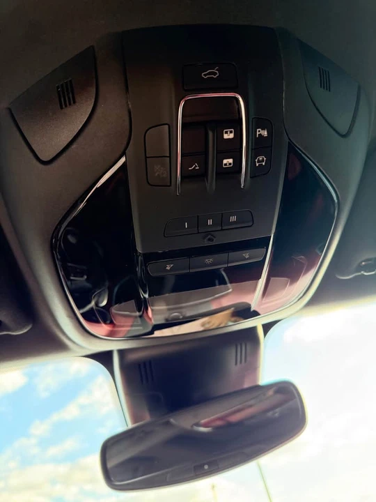 2019 Maserati Ghibli 3rd Gen - Image 8 of 19