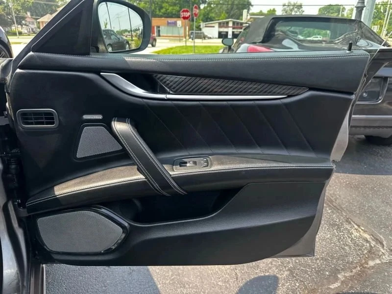 2019 Maserati Ghibli 3rd Gen - Image 14 of 17