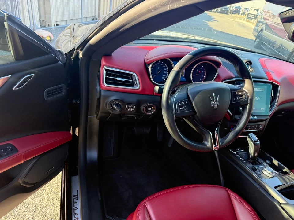 2019 Maserati Ghibli 3rd Gen - Image 3 of 9