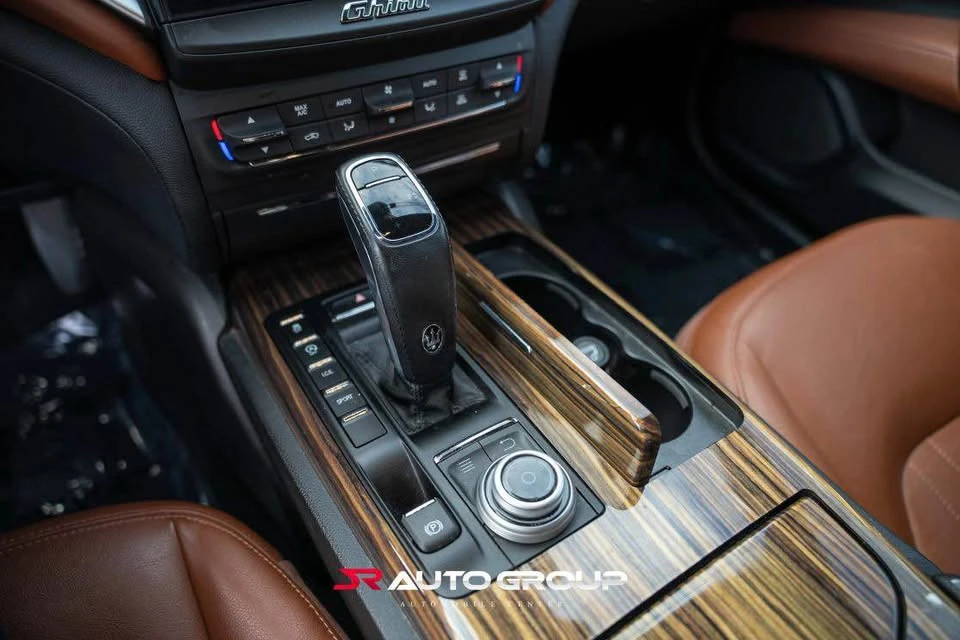 2019 Maserati Ghibli 3rd Gen - Image 11 of 13