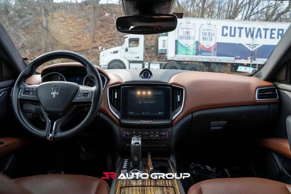 2019 Maserati Ghibli 3rd Gen - Image 10 of 13
