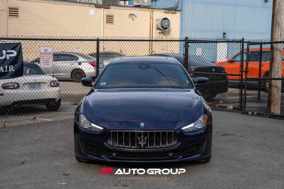 2019 Maserati Ghibli 3rd Gen - Image 2 of 13