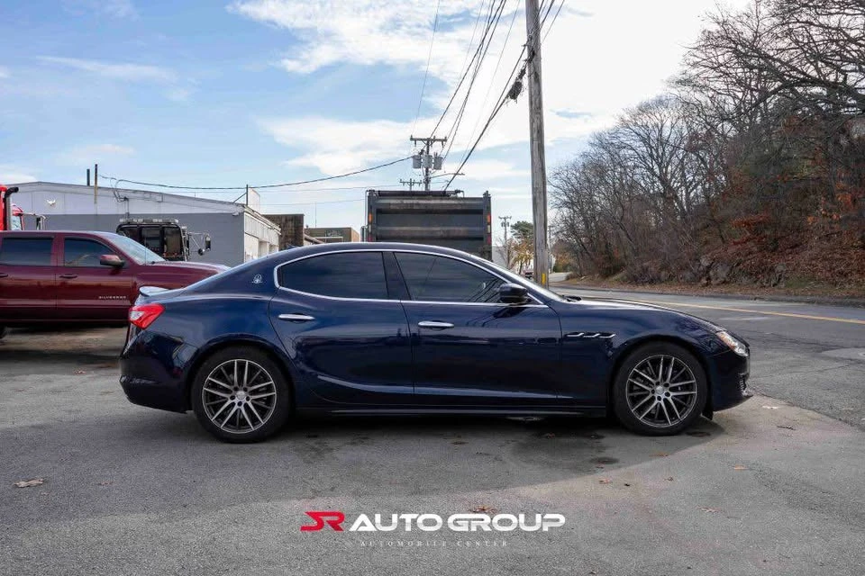 2019 Maserati Ghibli 3rd Gen - Image 5 of 13