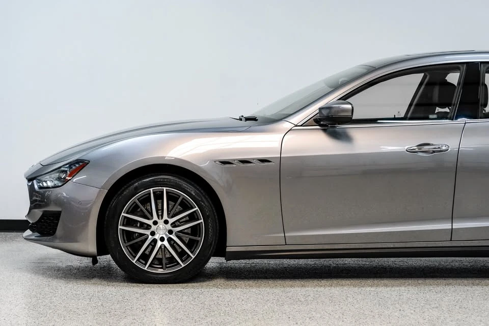 2019 Maserati Ghibli 3rd Gen - Image 12 of 19