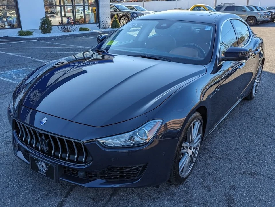 2019 Maserati Ghibli 3rd Gen - Image 2 of 20