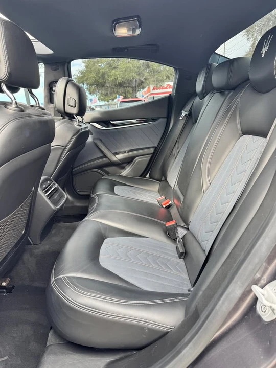 2019 Maserati Ghibli 3rd Gen - Image 17 of 18