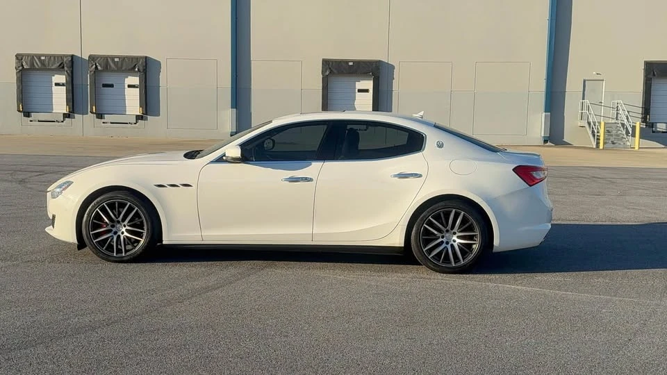 2019 Maserati Ghibli 3rd Gen - Image 13 of 16