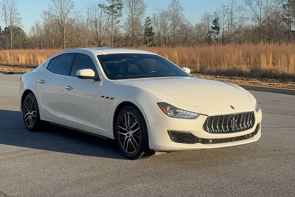 2019 Maserati Ghibli 3rd Gen - Image 15 of 16