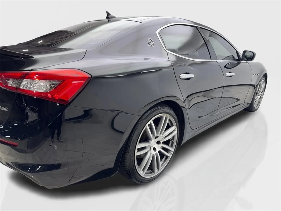 2019 Maserati Ghibli 3rd Gen - Image 12 of 19