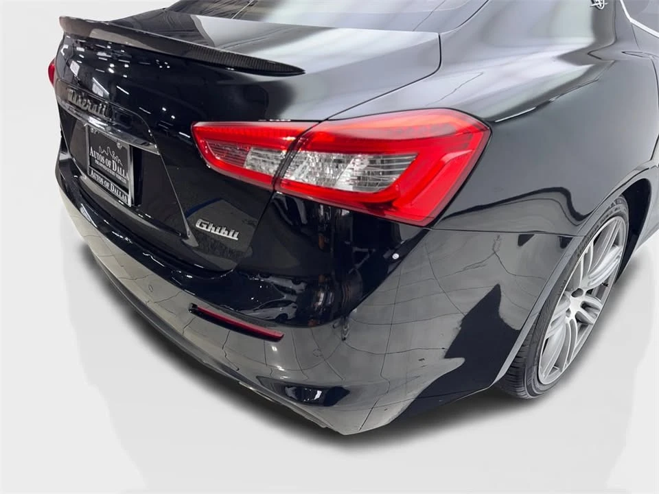 2019 Maserati Ghibli 3rd Gen - Image 17 of 19