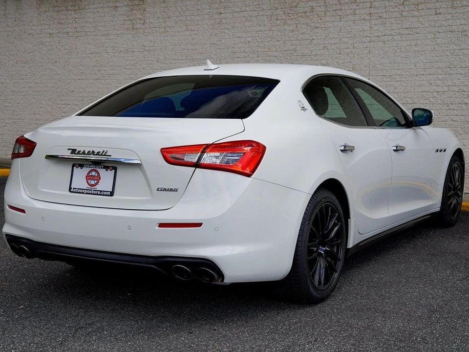 2019 Maserati Ghibli 3rd Gen - Image 7 of 31