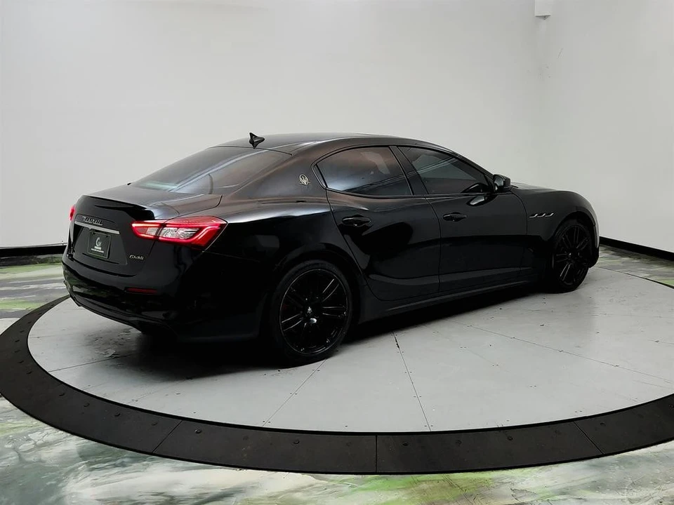 2019 Maserati Ghibli 3rd Gen - Image 5 of 21