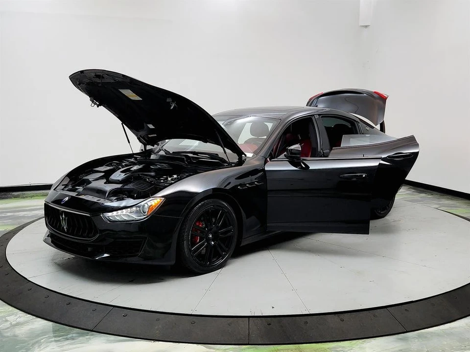 2019 Maserati Ghibli 3rd Gen - Image 9 of 21