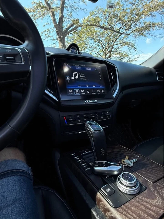 2019 Maserati Ghibli 3rd Gen - Image 9 of 11