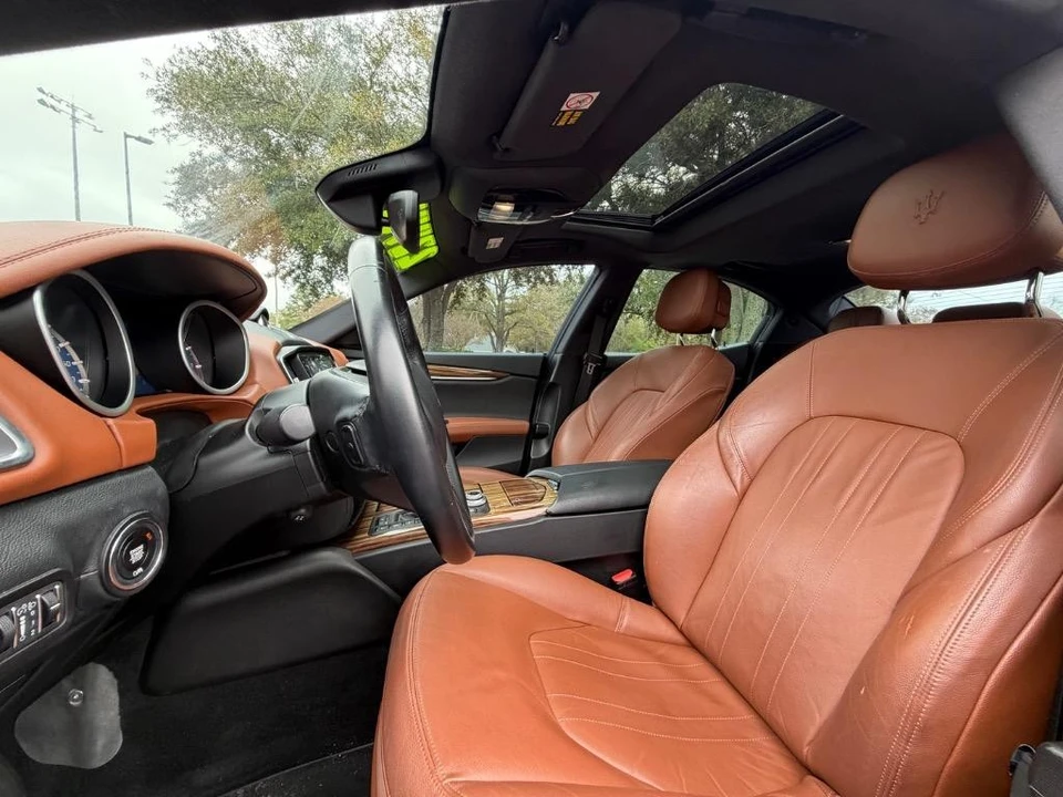 2019 Maserati Ghibli 3rd Gen - Image 9 of 21