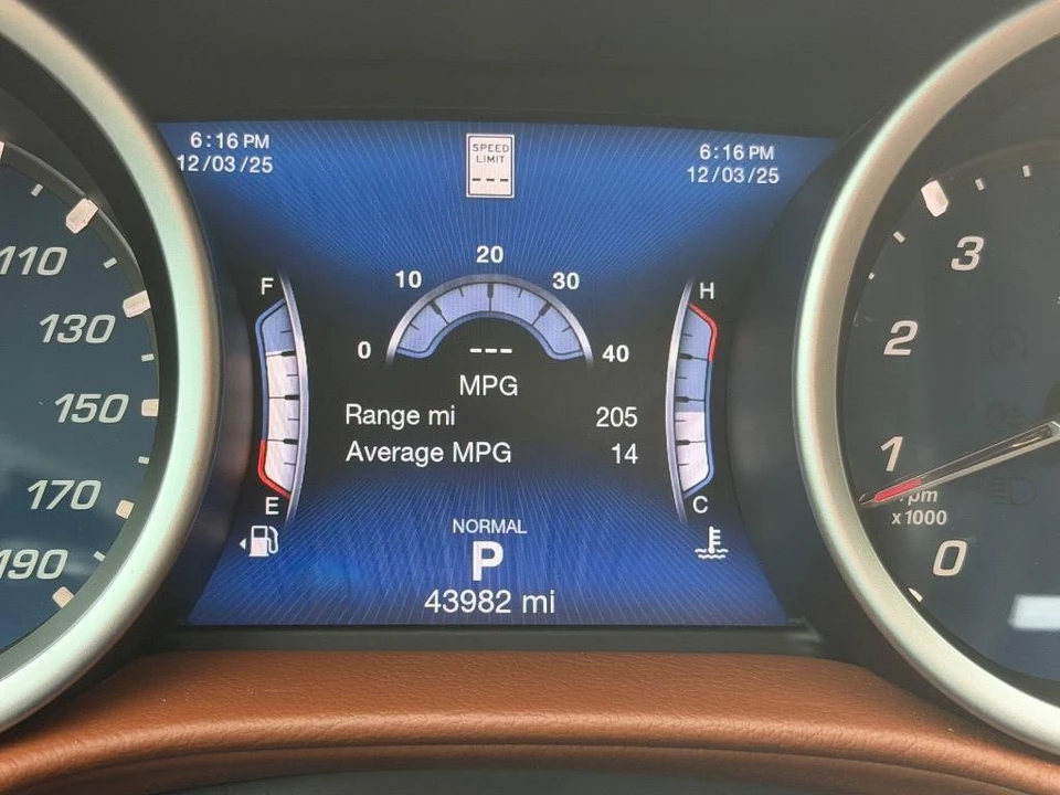2019 Maserati Ghibli 3rd Gen - Image 15 of 21