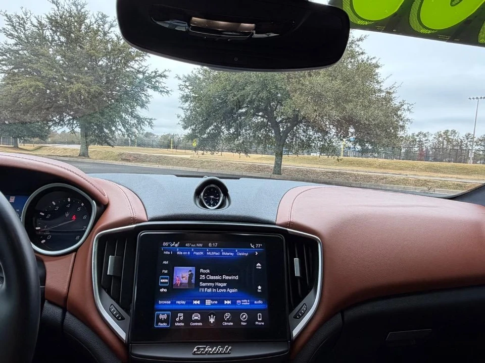 2019 Maserati Ghibli 3rd Gen - Image 16 of 21