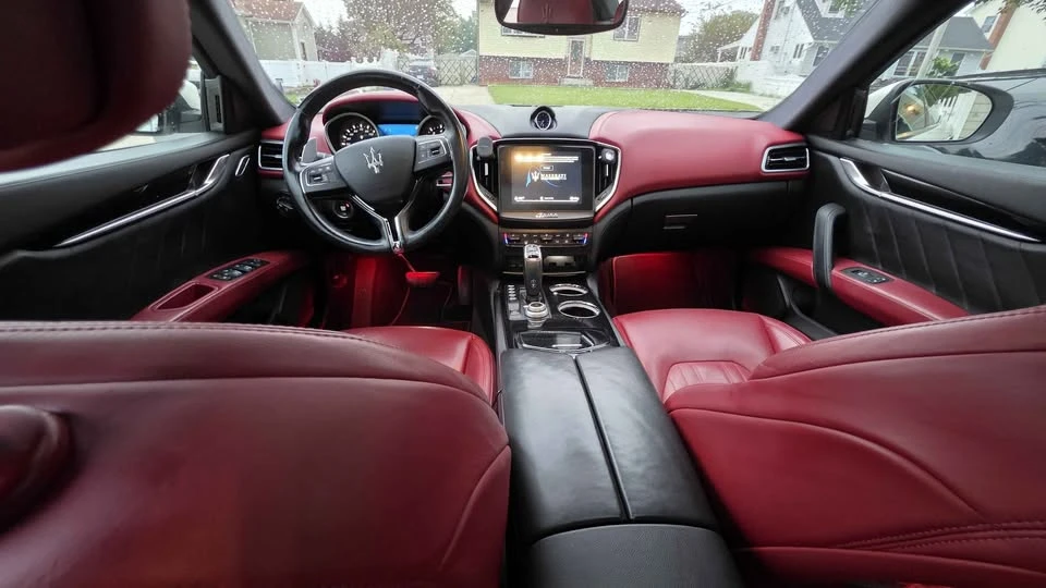 2019 Maserati Ghibli 3rd Gen - Image 17 of 20