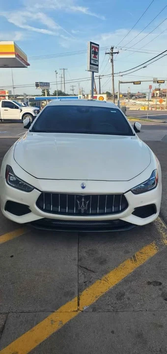 2019 Maserati Ghibli 3rd Gen - Image 9 of 14