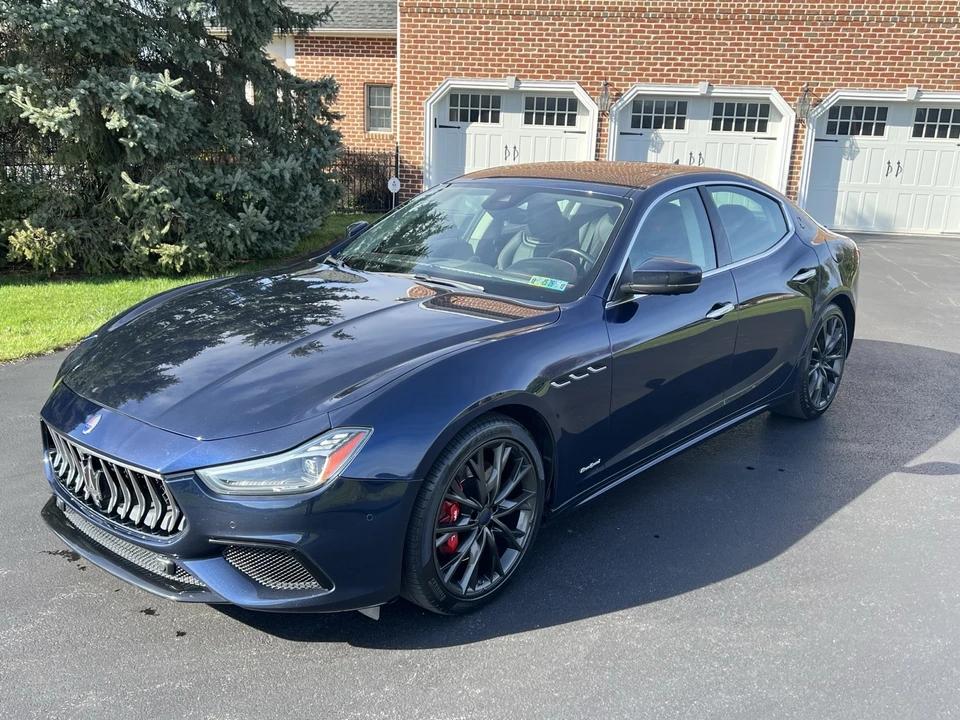 2019 Maserati Ghibli 3rd Gen - Image 13 of 21