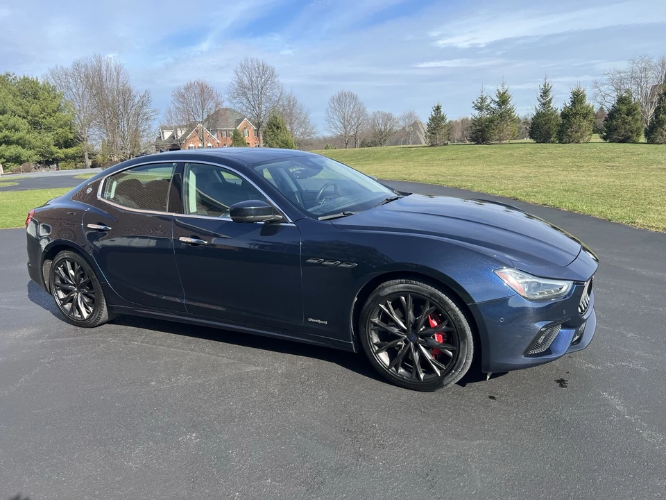 2019 Maserati Ghibli 3rd Gen - Image 6 of 21