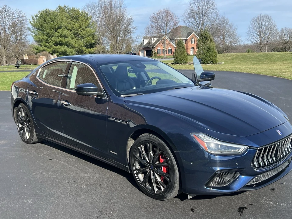 2019 Maserati Ghibli 3rd Gen - Image 11 of 21