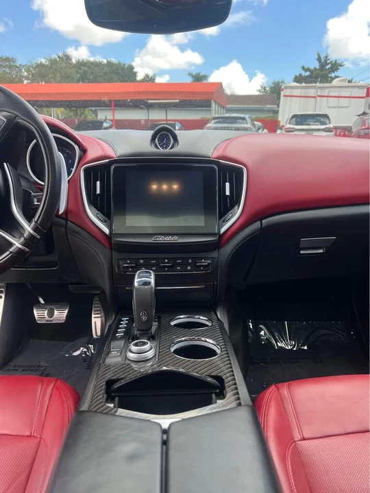2019 Maserati Ghibli 3rd Gen - Image 7 of 13