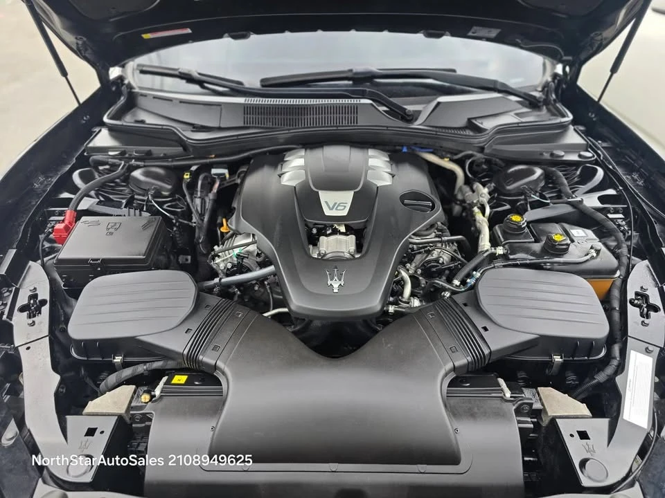 2019 Maserati Ghibli 3rd Gen - Image 17 of 20